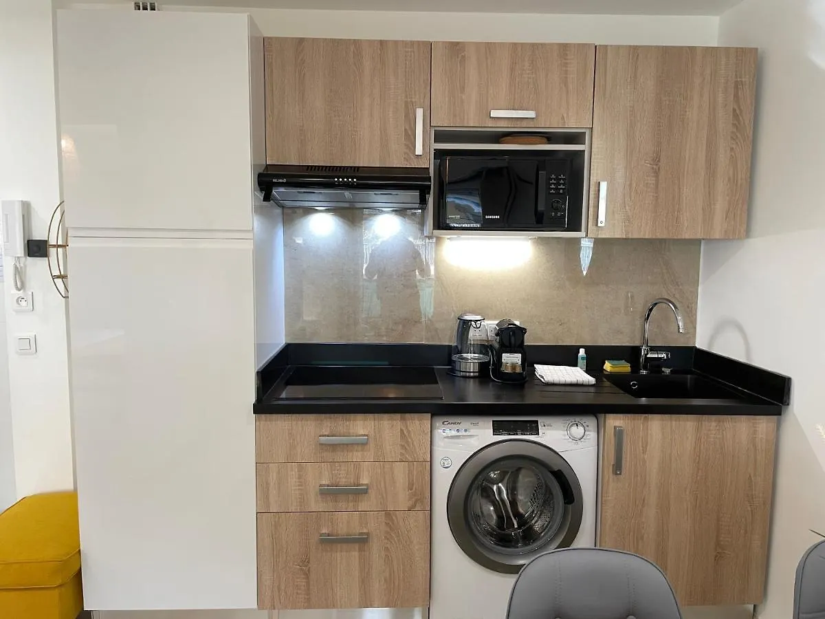 Superbe Appartement Idealement Situe A Cannes Frankreich